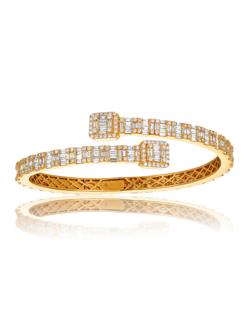 ‘Invisible’ - Diamond and Yellow Gold Bangle